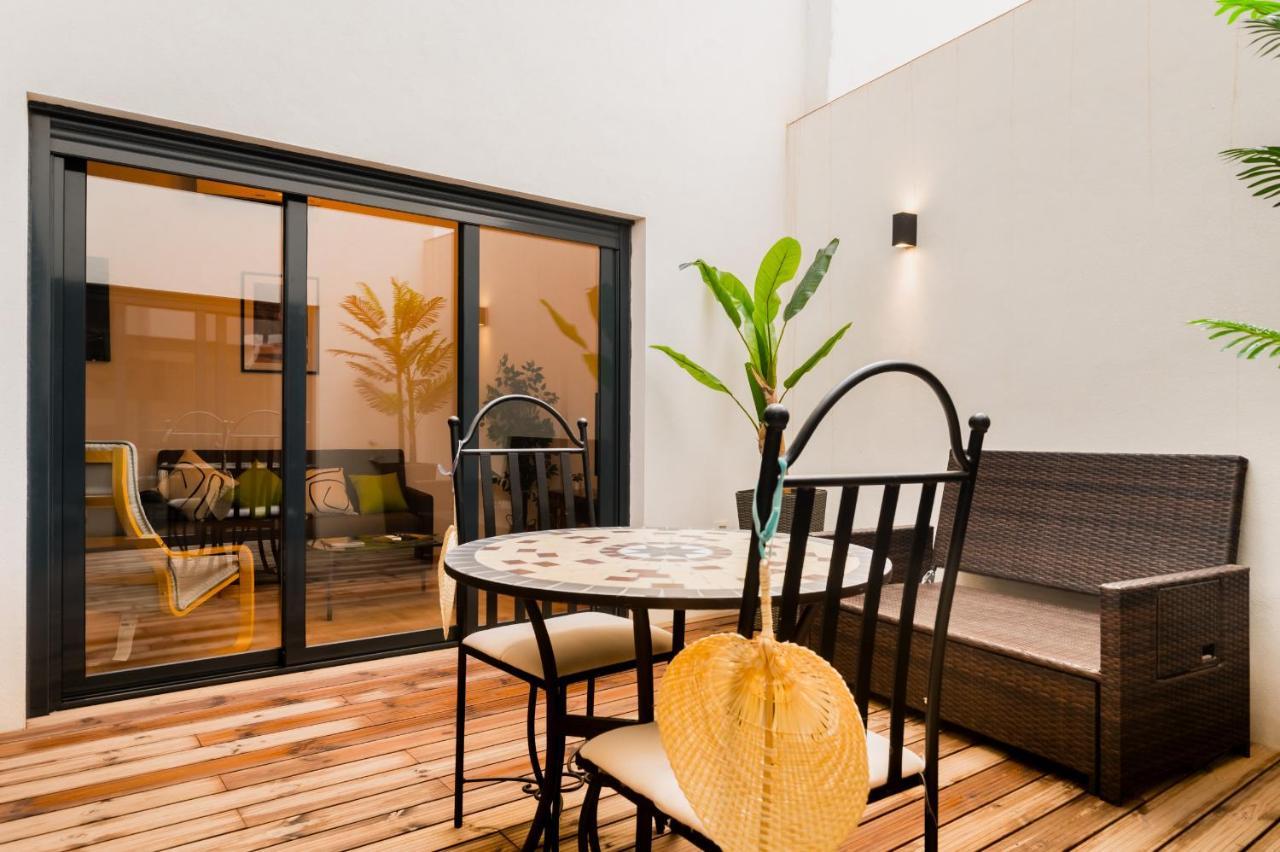 Charming New - Bd 1 Bth - Triana Appartement *